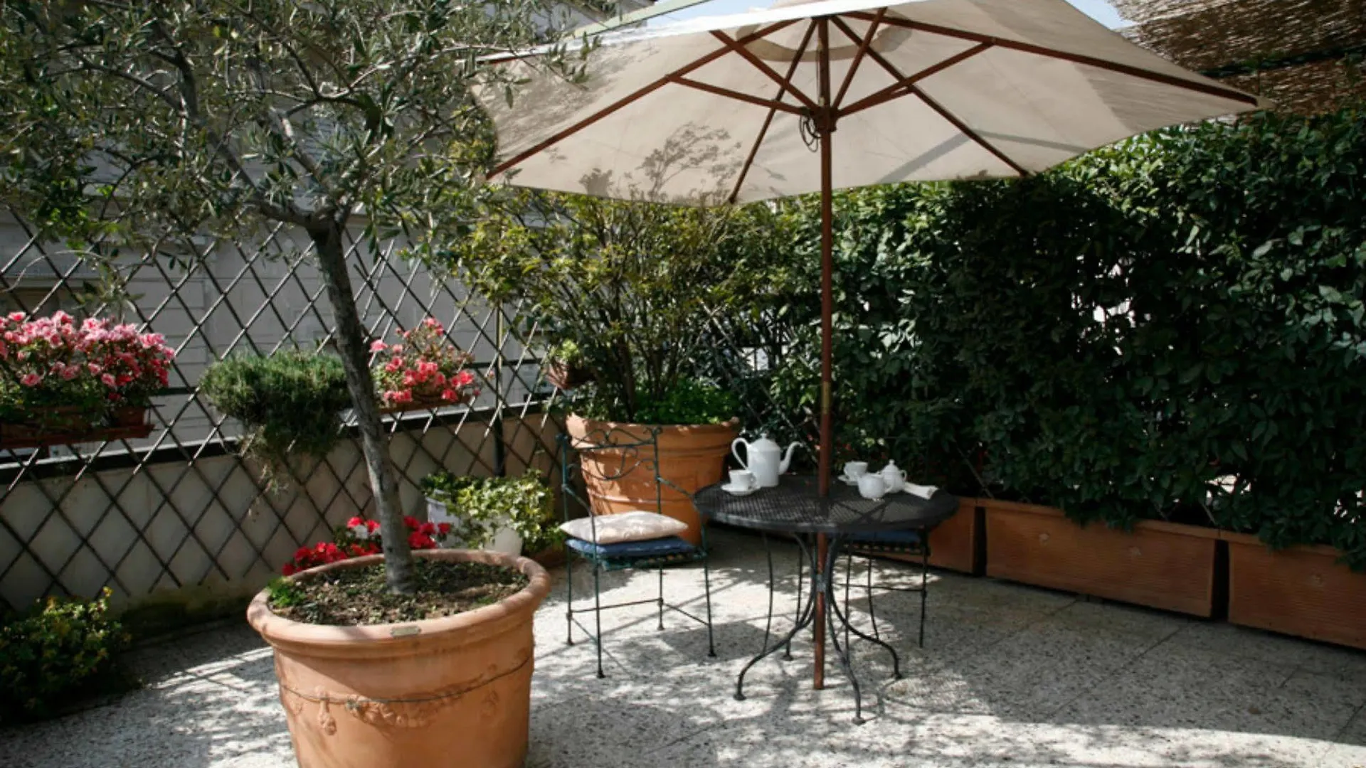 Antica Locanda Dei Mercanti Milan 4*,  Italy