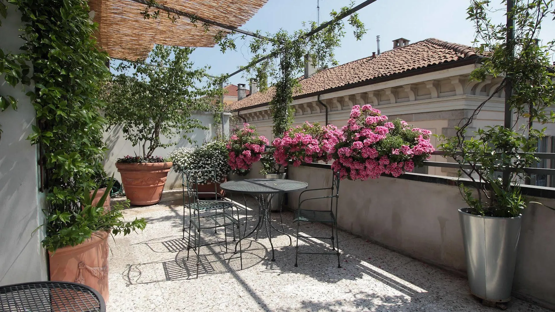 Antica Locanda Dei Mercanti Milan Hotel