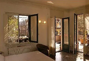מילאנו Antica Locanda Dei Mercanti מלון